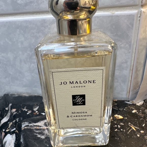 Jo Malone Cologne Cardamom and Mimosa - Picture 2 of 4
